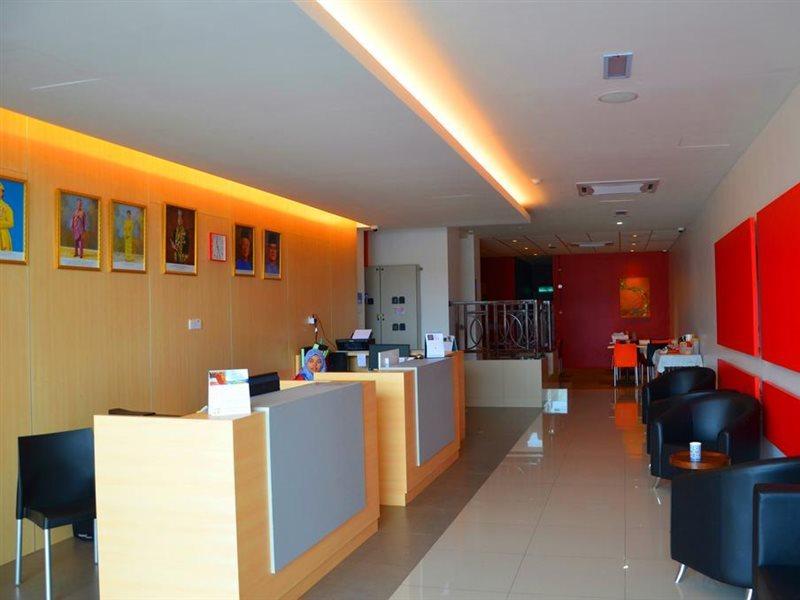 Hotel Jeti Tg Gemok Padang Endau ภายนอก รูปภาพ